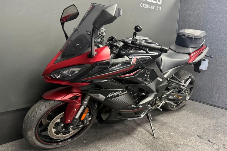 KAWASAKI NINJA 1100 SX