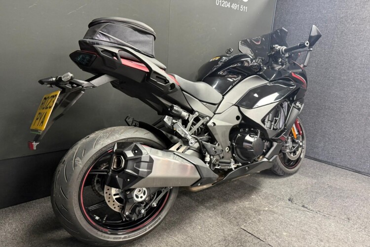 KAWASAKI NINJA 1100 SX