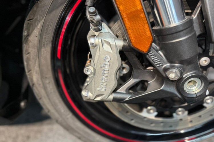 KAWASAKI NINJA 1100 SX SE