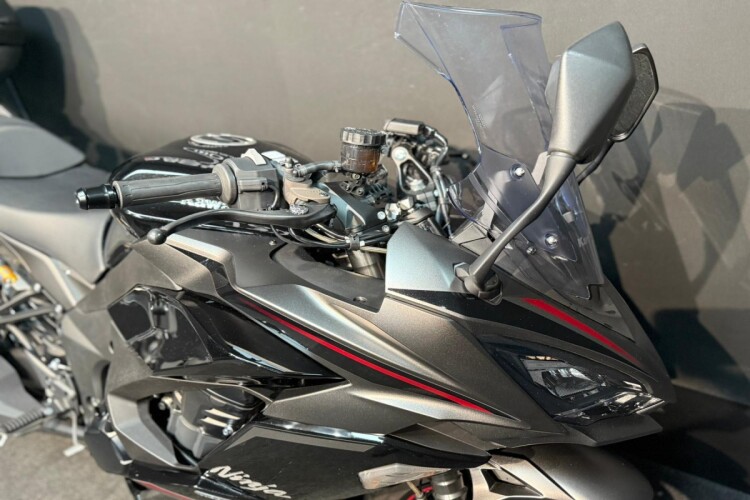 KAWASAKI NINJA 1100 SX SE