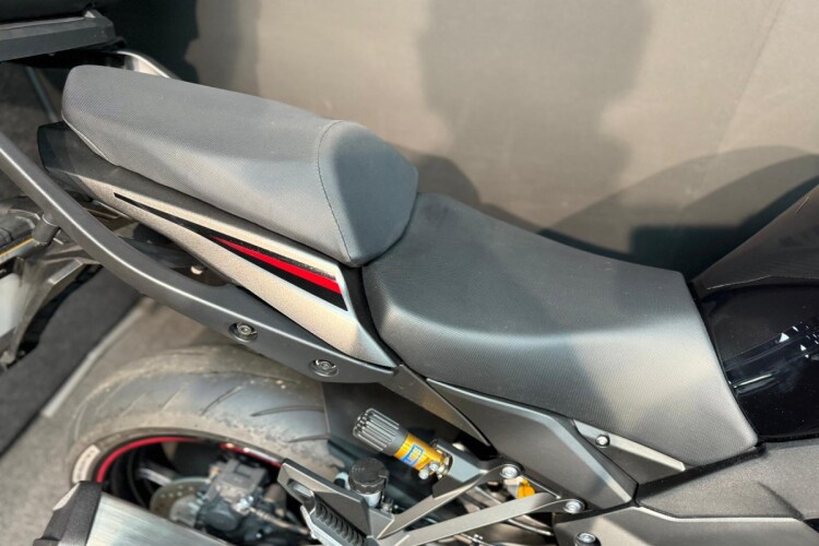 KAWASAKI NINJA 1100 SX SE