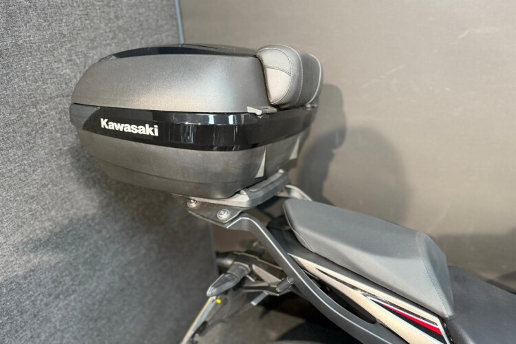 KAWASAKI NINJA 1100 SX SE