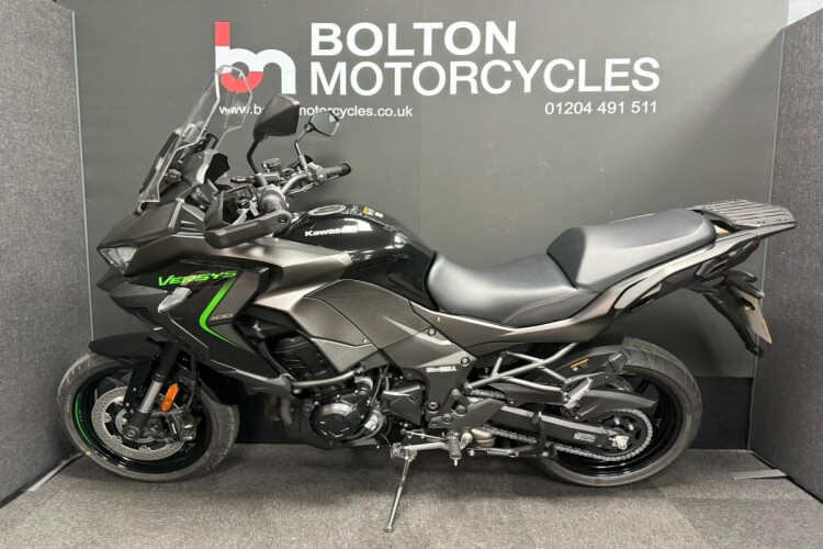 KAWASAKI VERSYS 1100