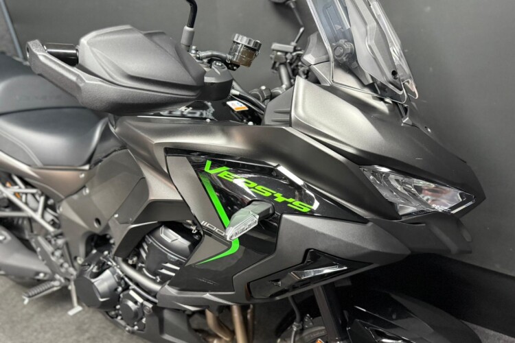 KAWASAKI VERSYS 1100