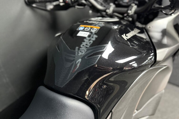 KAWASAKI VERSYS 1100