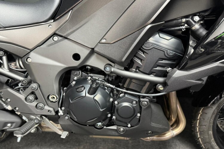 KAWASAKI VERSYS 1100