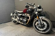 TRIUMPH SPEED TWIN 1200
