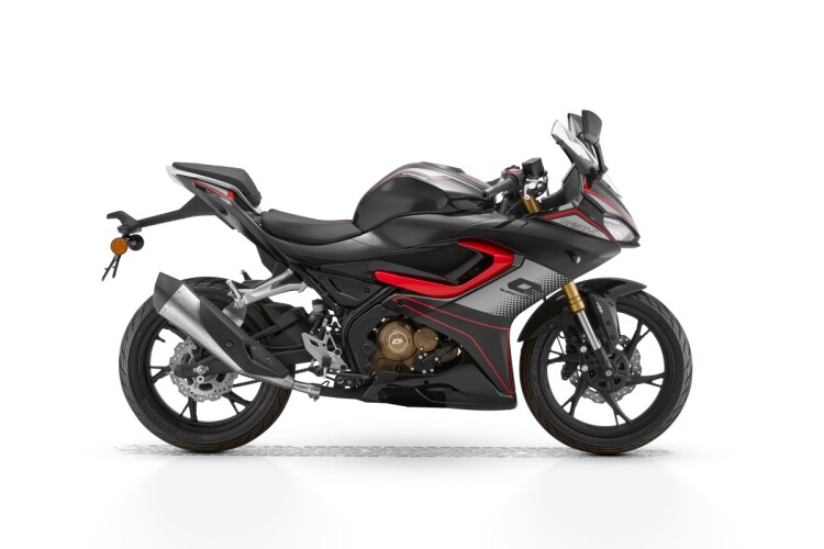 QJMOTOR SRK 125 R for sale