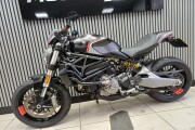 DUCATI MONSTER 821