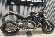 DUCATI MONSTER 821
