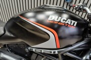 DUCATI MONSTER 821