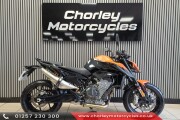 KTM 890 DUKE