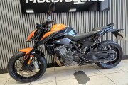 KTM 890 DUKE