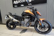 KTM 890 DUKE