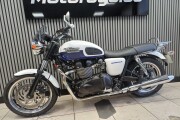 TRIUMPH BONNEVILLE 865