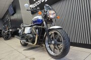TRIUMPH BONNEVILLE 865