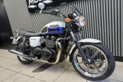 TRIUMPH BONNEVILLE 865