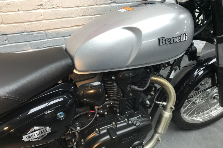 BENELLI IMPERIALE 400