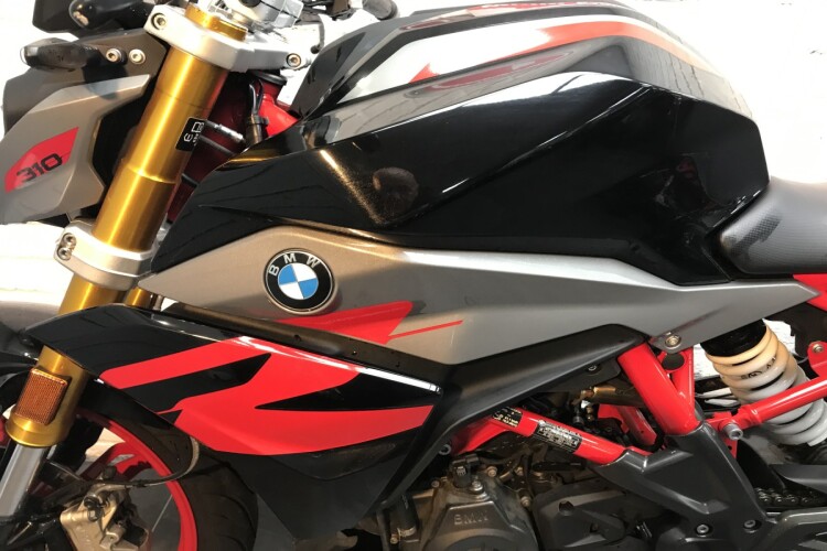 BMW G 310 R