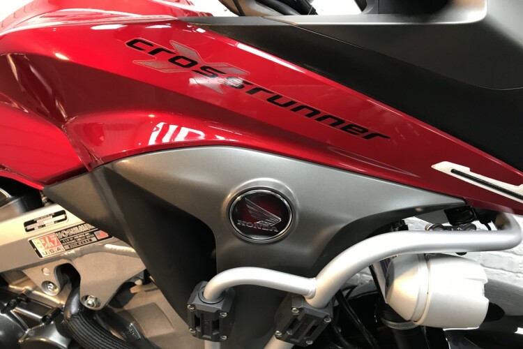 HONDA VFR800X CROSSRUNNER