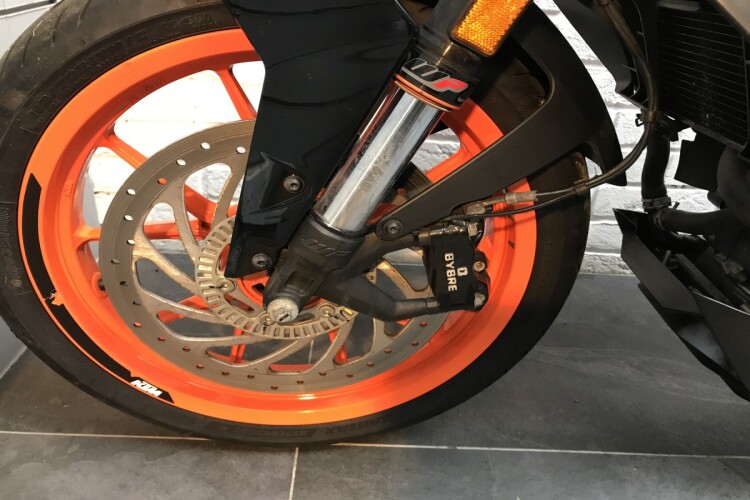 KTM 390 DUKE