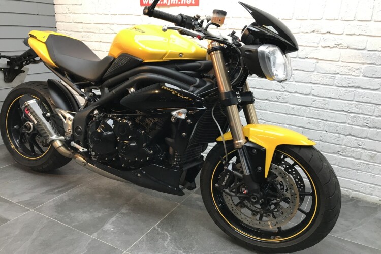 TRIUMPH SPEED TRIPLE 94