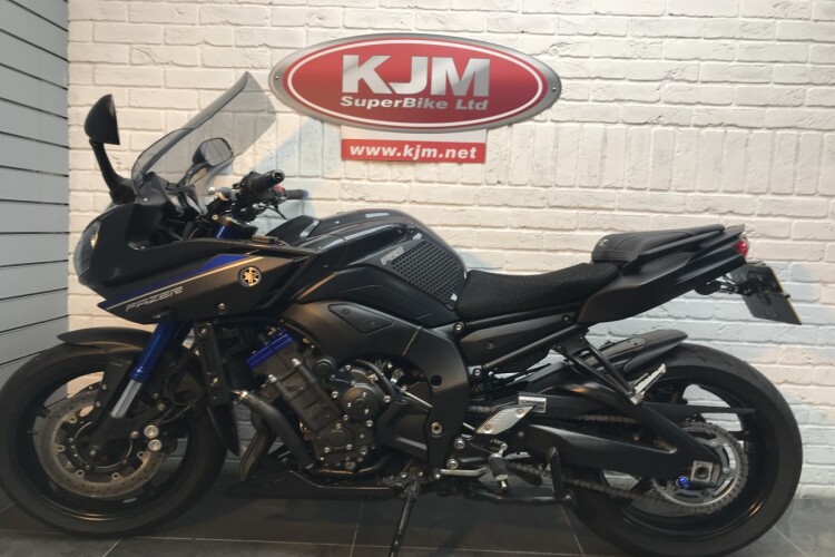 YAMAHA FAZER FZ8