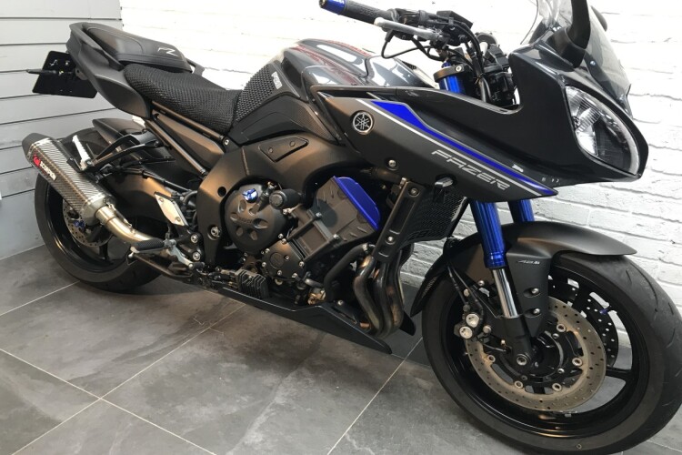 YAMAHA FAZER FZ8