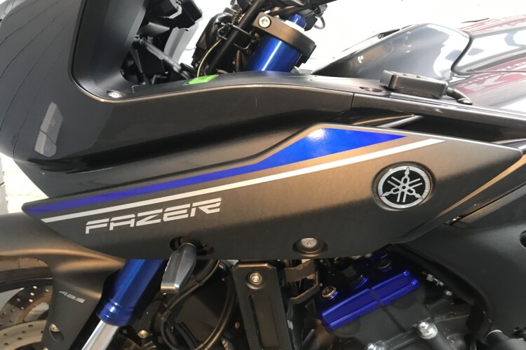 YAMAHA FAZER FZ8