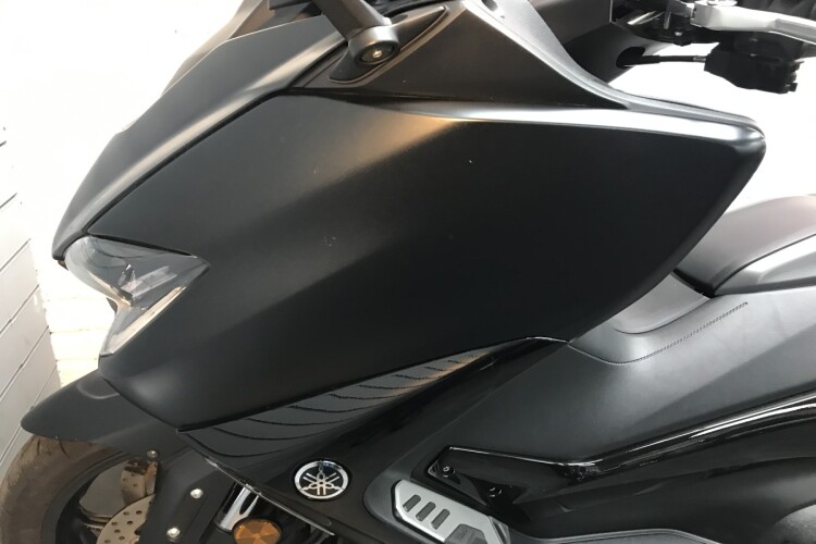 YAMAHA TMAX 530