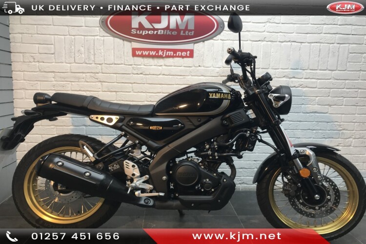 YAMAHA XSR125