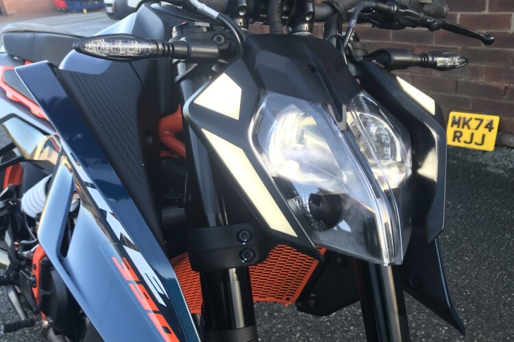 KTM 390 DUKE