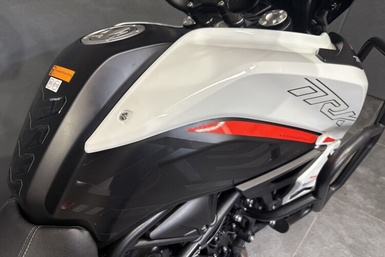 BENELLI TRK 702 X