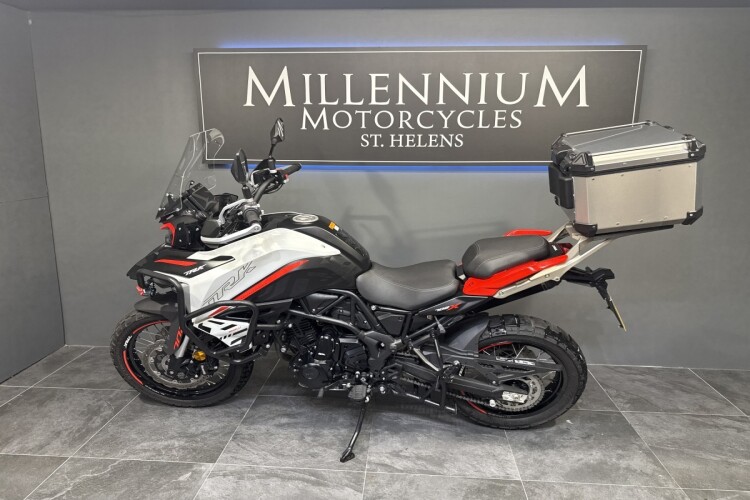 BENELLI TRK 702 X