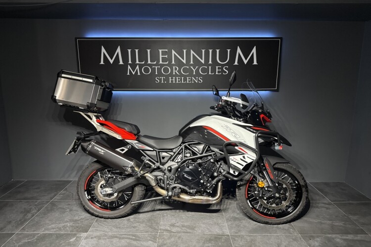 BENELLI TRK 702 X