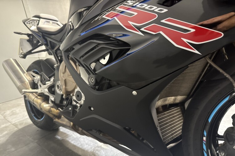 BMW S 1000 RR