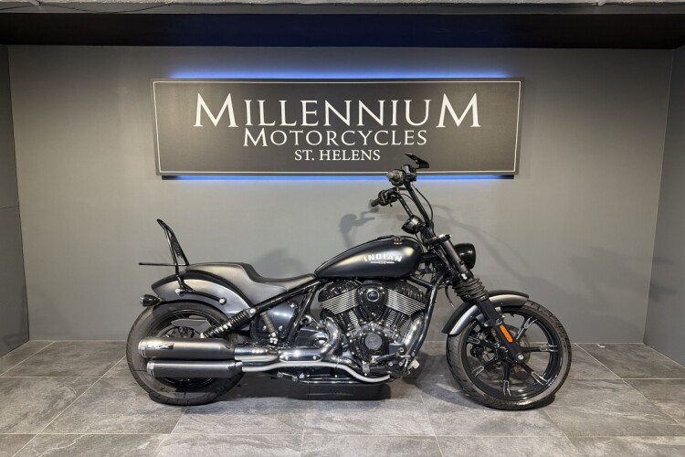 INDIAN CHIEFTAIN DARK HORSE