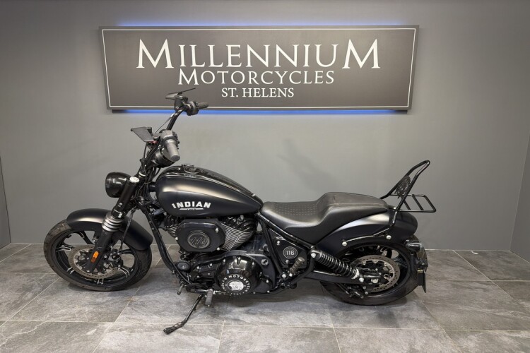 INDIAN CHIEFTAIN DARK HORSE