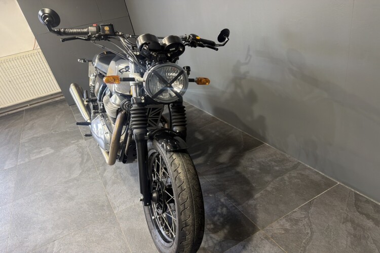 ROYAL ENFIELD CONTINENTAL GT 650
