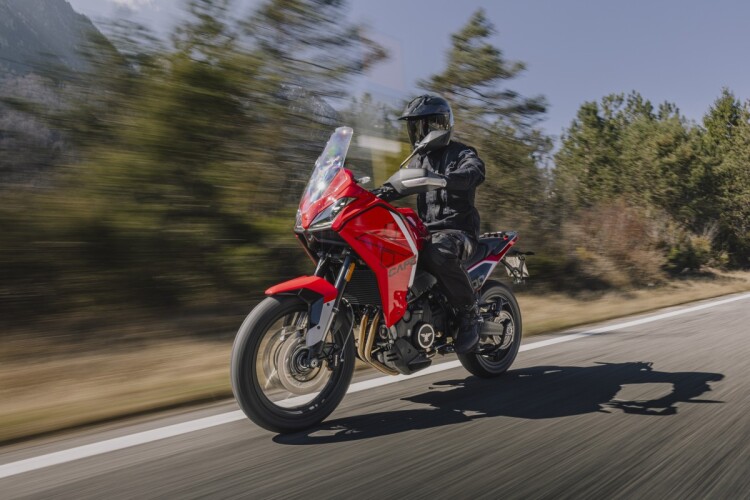 MOTO MORINI X-CAPE 700