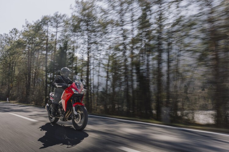 MOTO MORINI X-CAPE 700