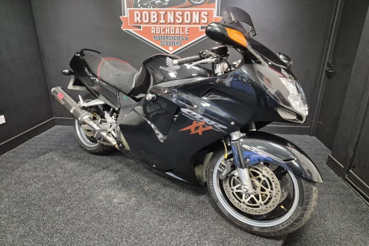 HONDA CBR1100XX SUPER BLACKBIRD