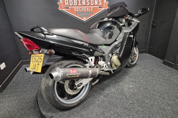 HONDA CBR1100XX SUPER BLACKBIRD