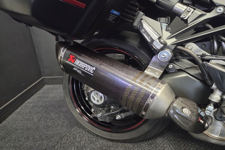 KAWASAKI NINJA 1000SX