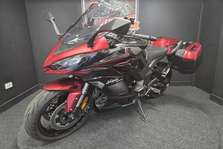 KAWASAKI NINJA 1000SX