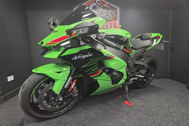 KAWASAKI NINJA ZX-10R