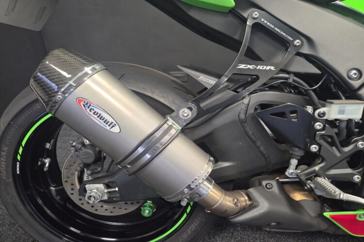 KAWASAKI NINJA ZX-10R