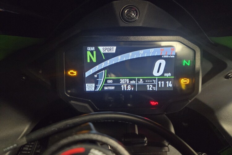 KAWASAKI NINJA ZX-10R