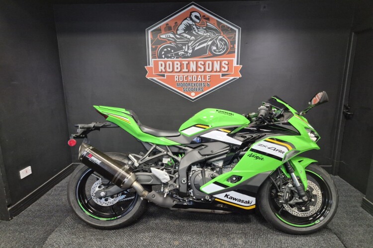 KAWASAKI NINJA ZX-4RR