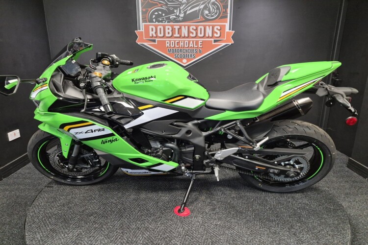 KAWASAKI NINJA ZX-4RR